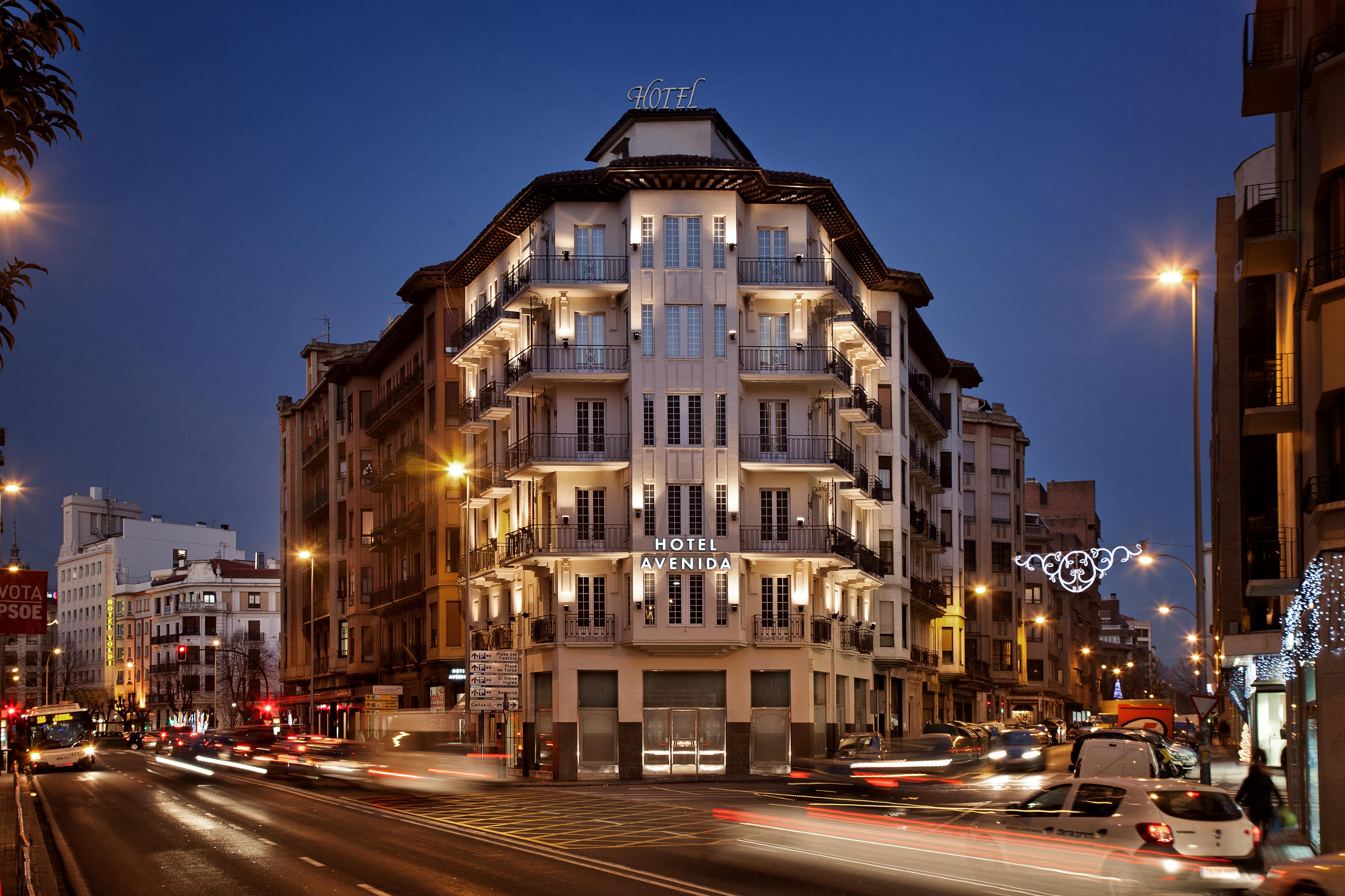 Hotel Avenida Pamplona Eksteriør billede